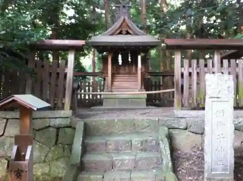 大和神社の末社・摂社