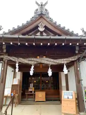 御嶽神社茅萱宮の本殿・本堂