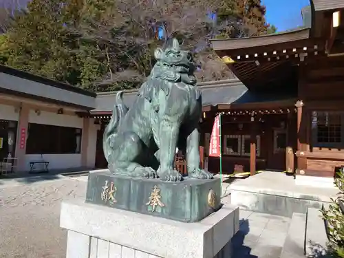 進雄神社の狛犬