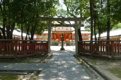 休ヶ岡八幡宮（薬師寺境内社）の鳥居