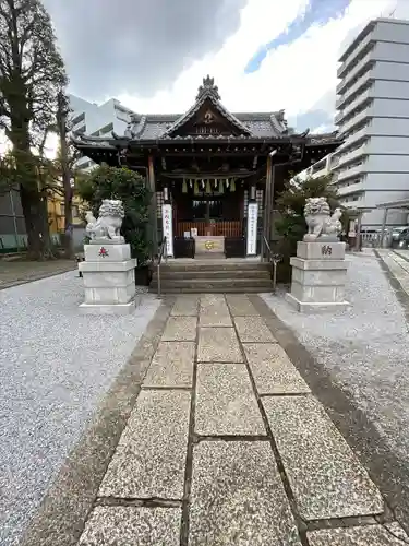 高田氷川神社の本殿