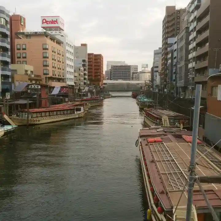 初音森神社の周辺