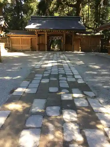 狭野神社の山門・神門