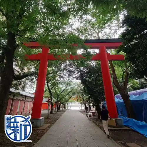 花園神社の鳥居