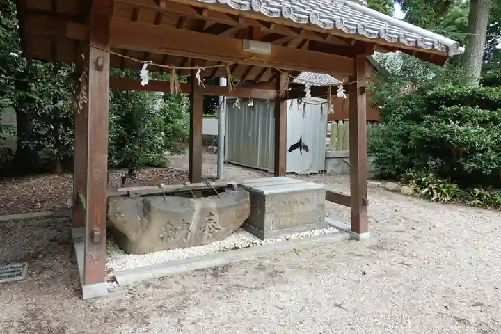 小宮神社の手水舎