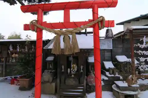 御嶽山神社の末社