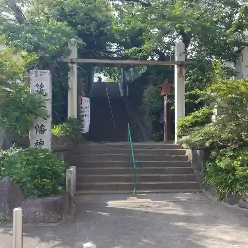 筑土八幡神社の鳥居