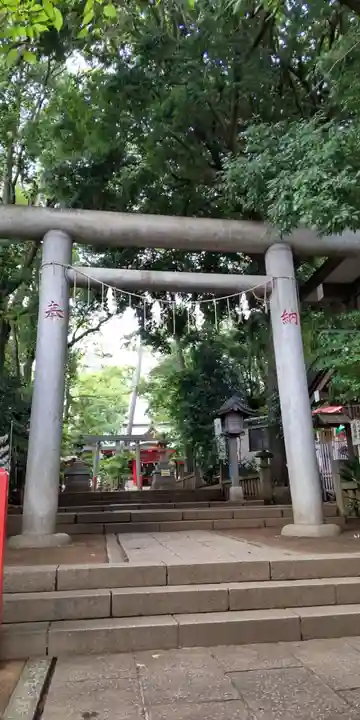 赤堤六所神社の鳥居