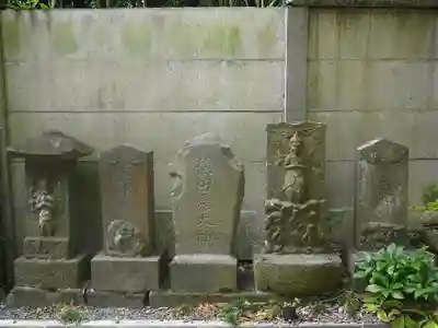 岩窟不動尊（巌窟不動尊／窟堂不動尊／窟堂／岩屋堂）の地蔵