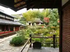 等持院の庭園