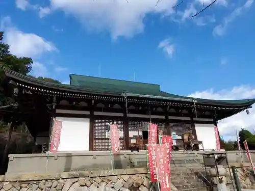 多聞寺の本殿・本堂