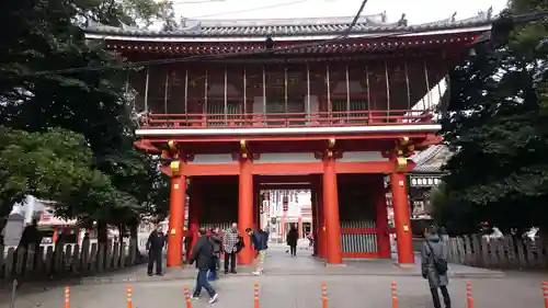 大須観音 （北野山真福寺宝生院）の山門