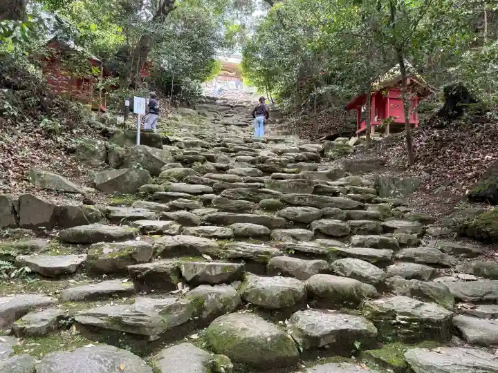 東霧島神社の{uncategorized: "未分類", other: "その他", undefined: "問題あり", building: "その他建物", grave: "お墓", sacred_gate: "鳥居", guardian: "狛犬", statue: "像", buddha: "仏像", history: "歴史", nature: "自然", garden: "庭園", animal: "動物", pagoda: "塔", temizu: "手水舎", mountain_gate: "山門・神門", sanctuary: "本殿・本堂", subordinate: "末社・摂社", art: "芸術", scenery: "景色", jizo: "地蔵", ema: "絵馬", goshuin: "御朱印", omikuji: "おみくじ", items: "授与品その他", amulet: "お守り", goshuincho: "御朱印帳", eats: "食事", festival: "お祭り", votive_dance: "神楽", shichigosan: "七五三参", wedding: "結婚式", experience: "体験その他", initially: "初詣", around: "周辺", anti_infection: "感染症対策"}