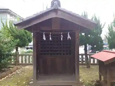 諏訪神社の末社・摂社