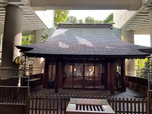 雉子神社の本殿・本堂