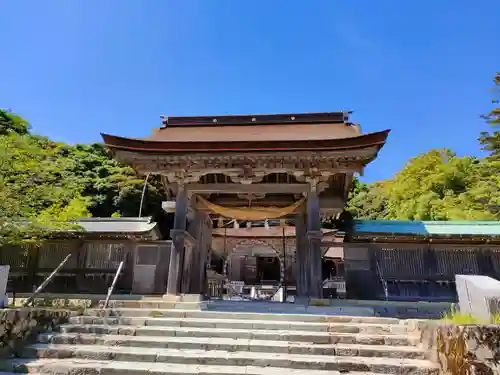 氣多大社の山門