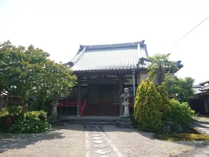 福泉寺の本殿・本堂
