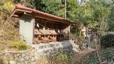 八雲神社(緑町)の末社・摂社