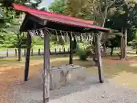 美国神社の手水舎