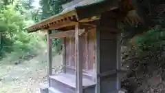 真南条下稲荷神社の建物その他