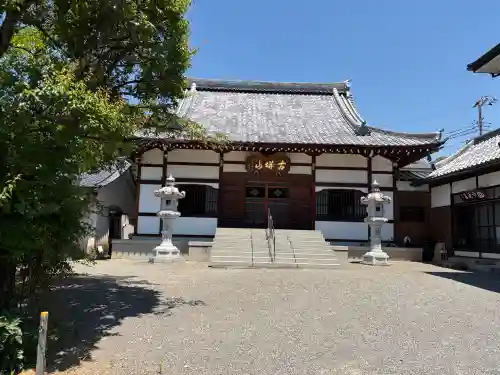 興国寺の{uncategorized: "未分類", other: "その他", undefined: "問題あり", building: "その他建物", grave: "お墓", sacred_gate: "鳥居", guardian: "狛犬", statue: "像", buddha: "仏像", history: "歴史", nature: "自然", garden: "庭園", animal: "動物", pagoda: "塔", temizu: "手水舎", mountain_gate: "山門・神門", sanctuary: "本殿・本堂", subordinate: "末社・摂社", art: "芸術", scenery: "景色", jizo: "地蔵", ema: "絵馬", goshuin: "御朱印", omikuji: "おみくじ", items: "授与品その他", amulet: "お守り", goshuincho: "御朱印帳", eats: "食事", festival: "お祭り", votive_dance: "神楽", shichigosan: "七五三参", wedding: "結婚式", experience: "体験その他", initially: "初詣", around: "周辺", anti_infection: "感染症対策"}