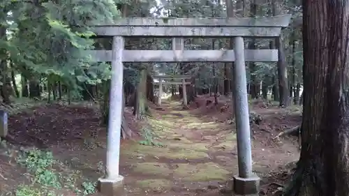 八幡神社の鳥居