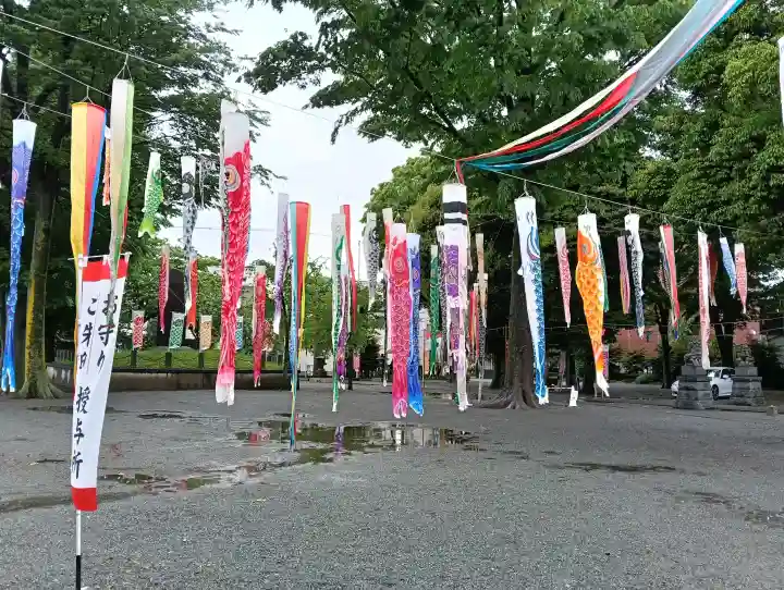 相模原氷川神社の{uncategorized: "未分類", other: "その他", undefined: "問題あり", building: "その他建物", grave: "お墓", sacred_gate: "鳥居", guardian: "狛犬", statue: "像", buddha: "仏像", history: "歴史", nature: "自然", garden: "庭園", animal: "動物", pagoda: "塔", temizu: "手水舎", mountain_gate: "山門・神門", sanctuary: "本殿・本堂", subordinate: "末社・摂社", art: "芸術", scenery: "景色", jizo: "地蔵", ema: "絵馬", goshuin: "御朱印", omikuji: "おみくじ", items: "授与品その他", amulet: "お守り", goshuincho: "御朱印帳", eats: "食事", festival: "お祭り", votive_dance: "神楽", shichigosan: "七五三参", wedding: "結婚式", experience: "体験その他", initially: "初詣", around: "周辺", anti_infection: "感染症対策"}
