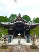 護国之寺の本殿・本堂