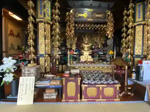 大師寺の本殿・本堂