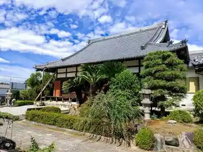 国分寺の本殿・本堂