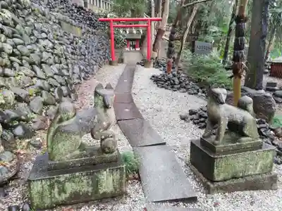 山名八幡宮の狛犬