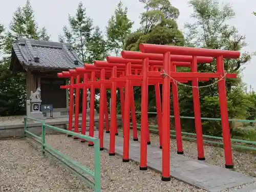 社宮司社（東浅井社宮司社）の末社・摂社