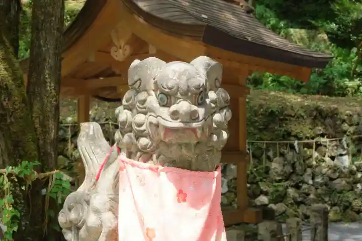 貴船神社の狛犬
