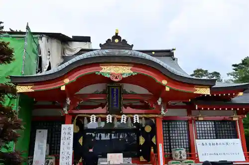 東伏見稲荷神社の本殿・本堂