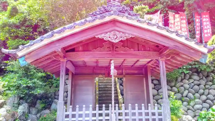 慈光寺の末社・摂社