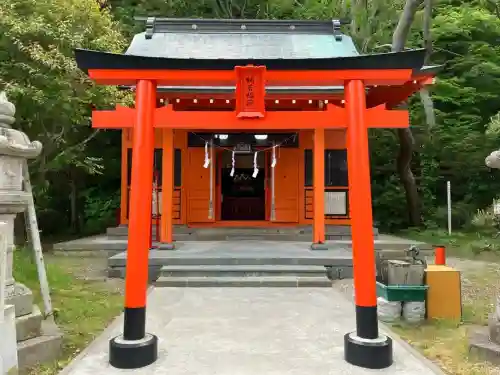 鶴若稲荷神社(北海道)