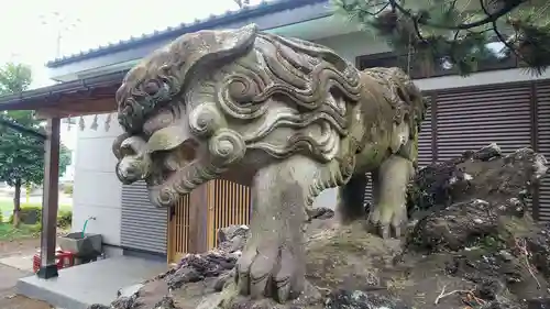 下鶴馬氷川神社の狛犬