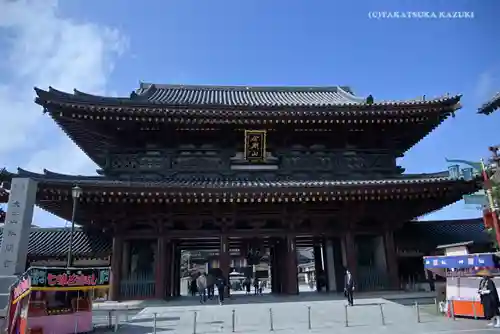 川崎大師（平間寺）の山門