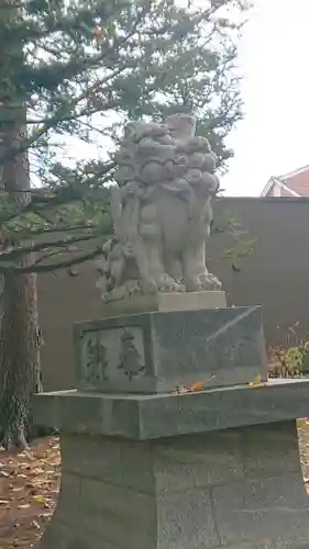 月寒神社の狛犬