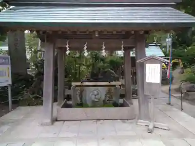 天津神明宮の手水舎