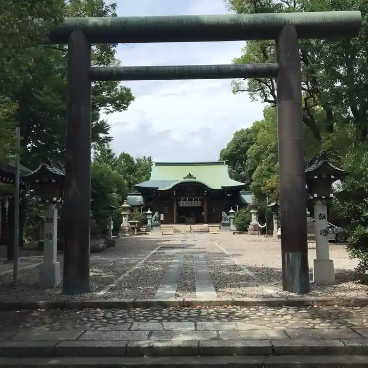 溝旗神社(肇國神社)の鳥居