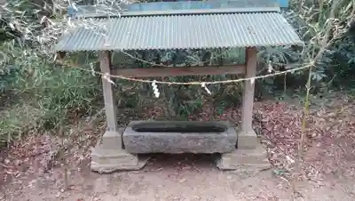 降之神社の手水舎