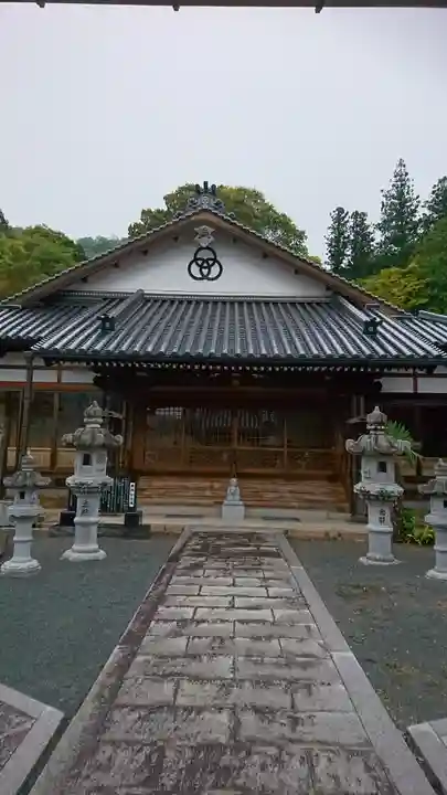 法樹寺の本殿・本堂