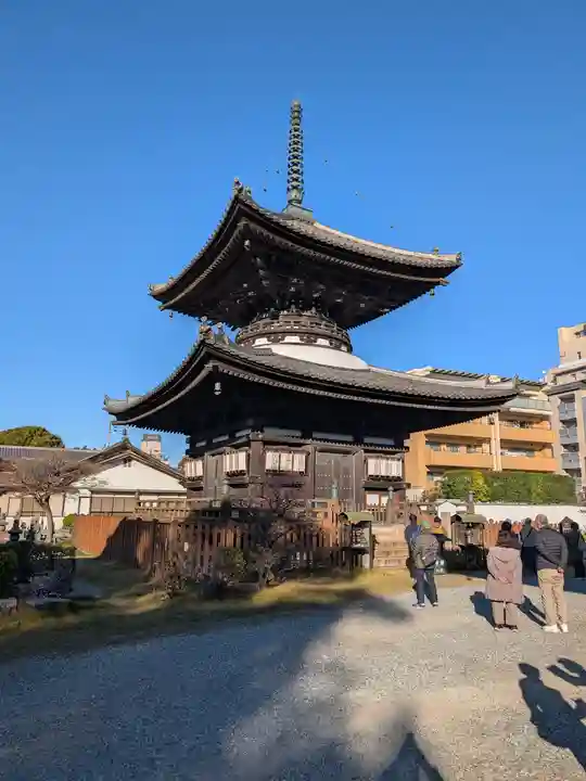 愛染堂勝鬘院の塔