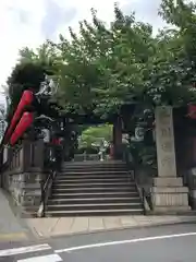豊川稲荷東京別院の山門