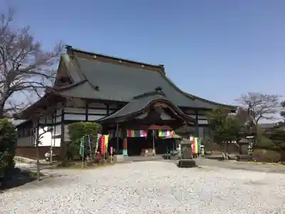 法長寺の本殿・本堂