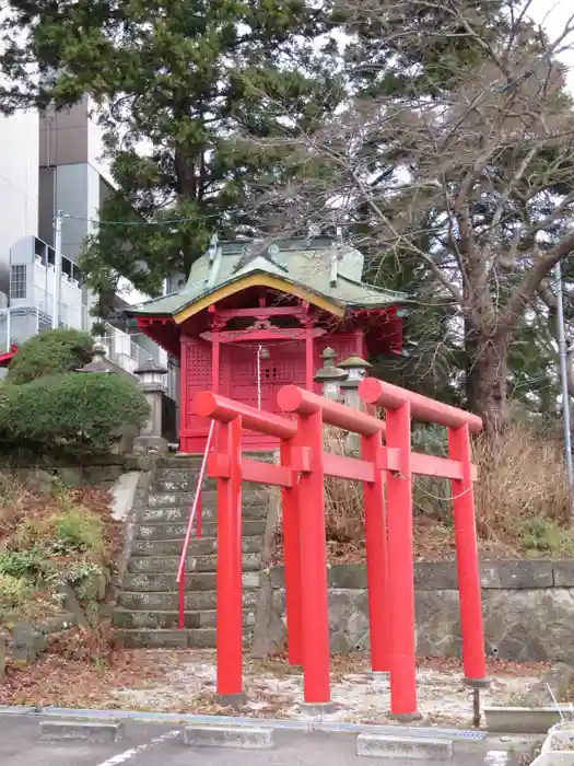 御北稲荷神社の建物その他