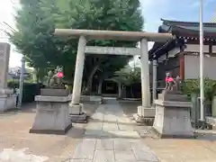 飛木稲荷神社の鳥居