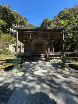 誕生寺の{uncategorized: "未分類", other: "その他", undefined: "問題あり", building: "その他建物", grave: "お墓", sacred_gate: "鳥居", guardian: "狛犬", statue: "像", buddha: "仏像", history: "歴史", nature: "自然", garden: "庭園", animal: "動物", pagoda: "塔", temizu: "手水舎", mountain_gate: "山門・神門", sanctuary: "本殿・本堂", subordinate: "末社・摂社", art: "芸術", scenery: "景色", jizo: "地蔵", ema: "絵馬", goshuin: "御朱印", omikuji: "おみくじ", items: "授与品その他", amulet: "お守り", goshuincho: "御朱印帳", eats: "食事", festival: "お祭り", votive_dance: "神楽", shichigosan: "七五三参", wedding: "結婚式", experience: "体験その他", initially: "初詣", around: "周辺", anti_infection: "感染症対策"}