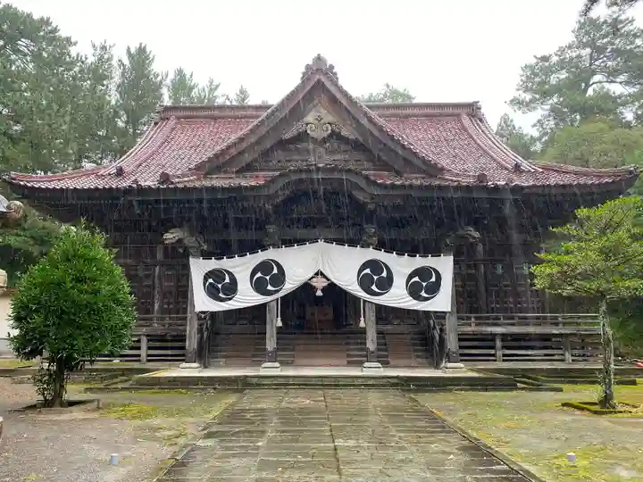 日枝神社の本殿・本堂